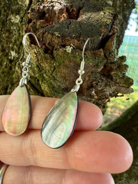 ​Boucles d oreilles en nacre