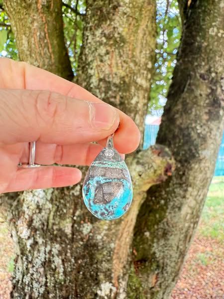 ​Pendentif en turquoise
