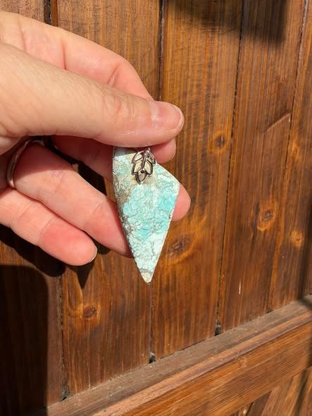 ​Pendentif en turquoise d arizona