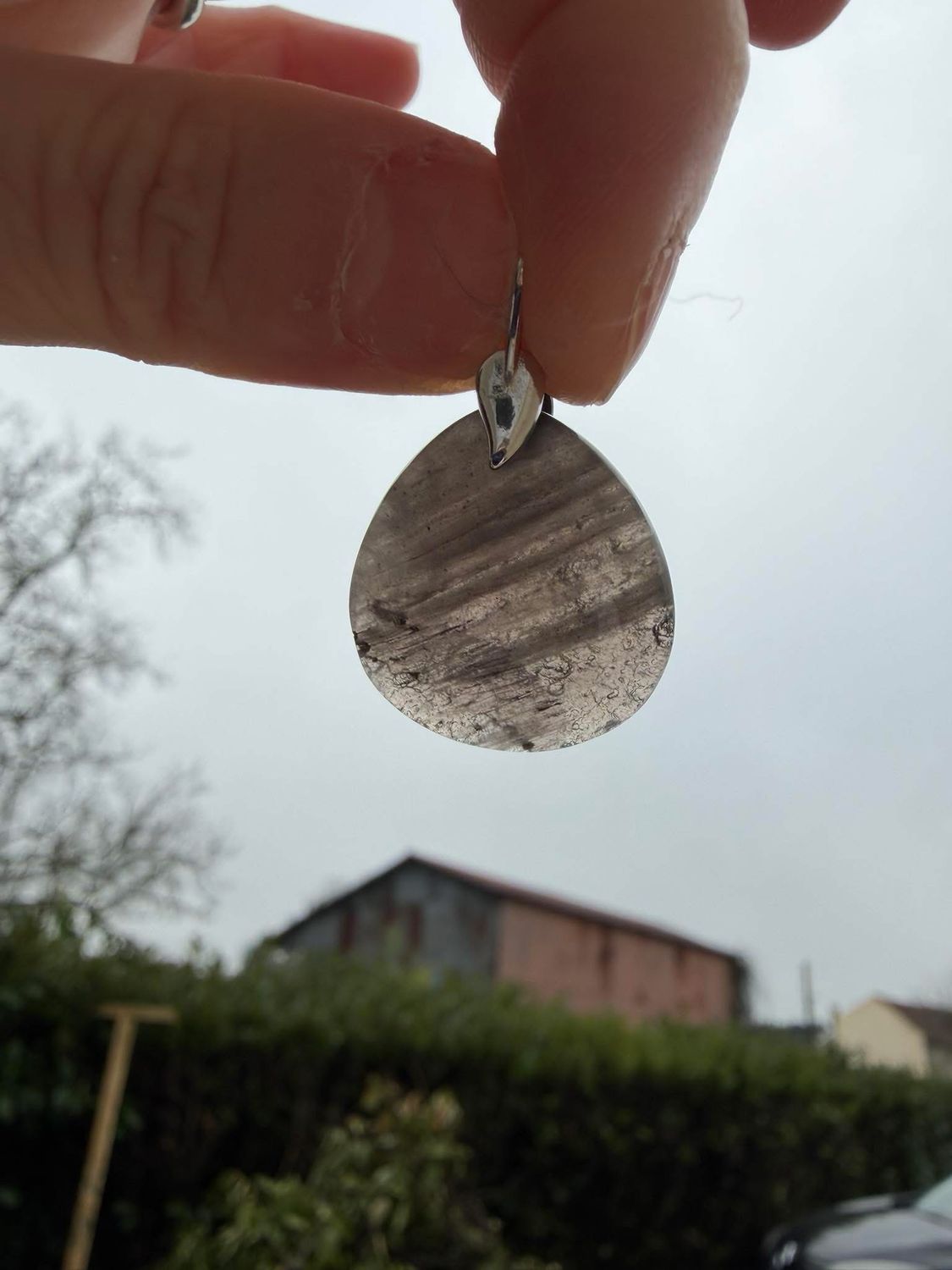 Pendentif en Agni manitite Pendentif en Agni manitite