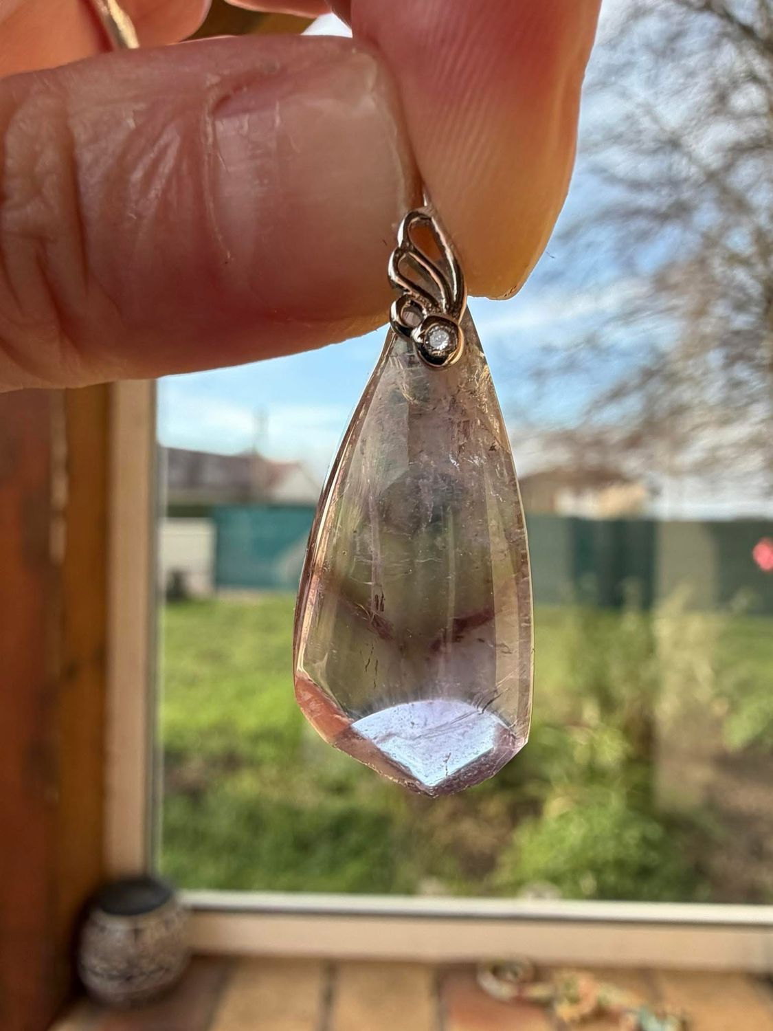 Pendentif en quartz super seven Pendentif en quartz super seven