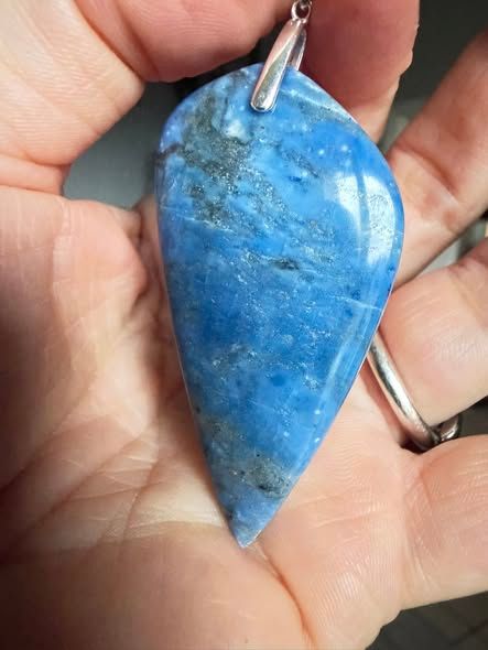 ​Pendentif en sodalite