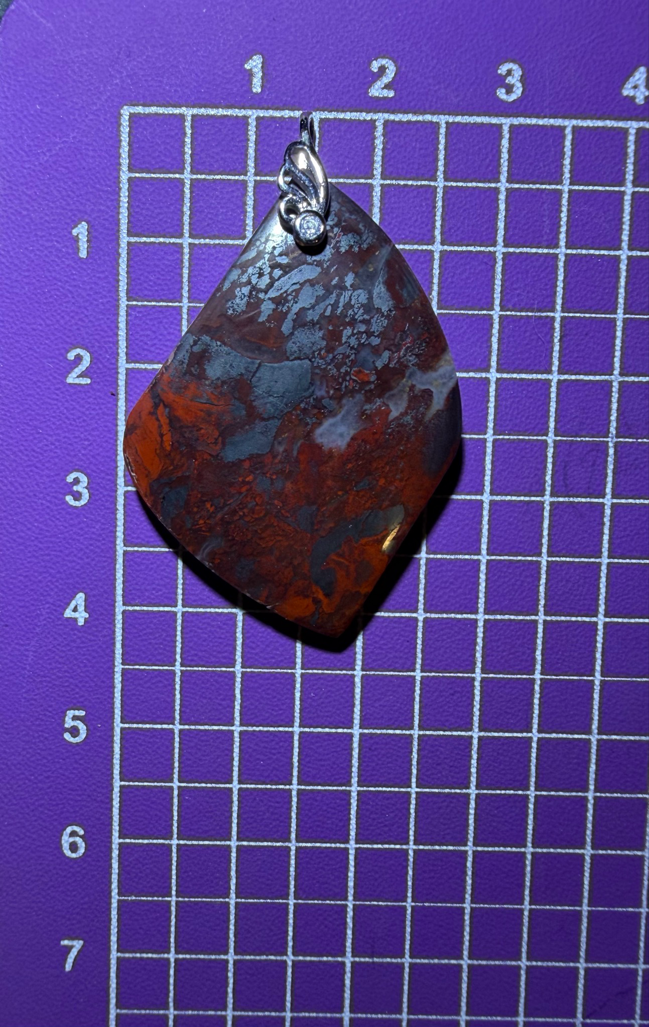 Pendentif en jaspilite