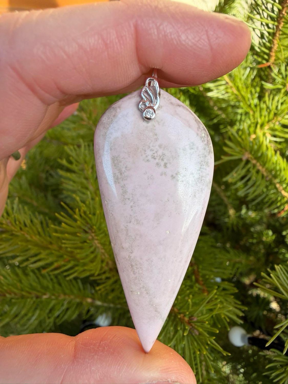 Pendentif en phosphosiderite