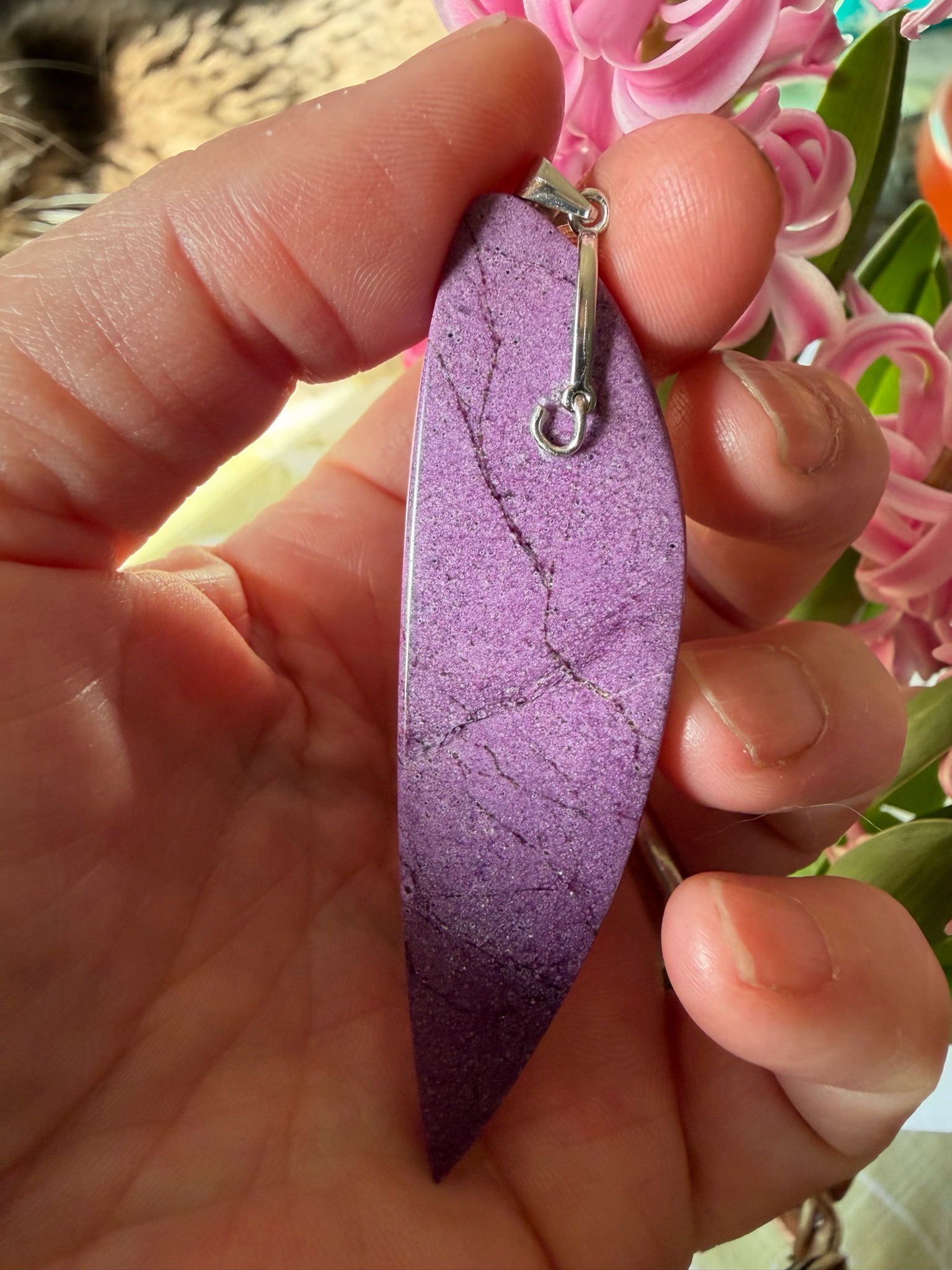 Pendentif en Stichtite