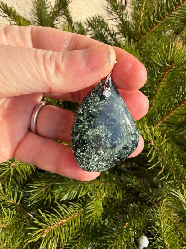 Pendentif en seraphinite