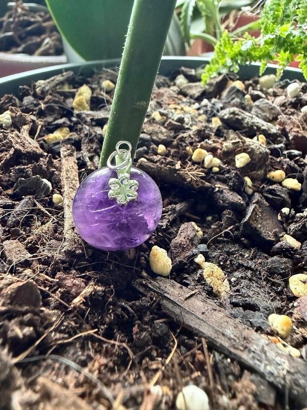 Pendentif en améthyste