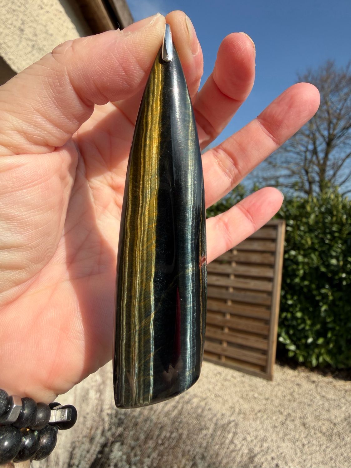 Pendentif en œil de faucon Pendentif en œil de faucon