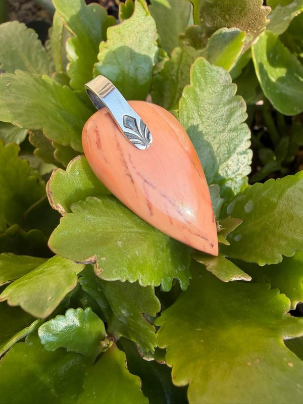 Pendentif en dolomite