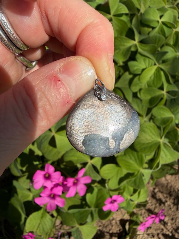 Pendentif en saphir bleu