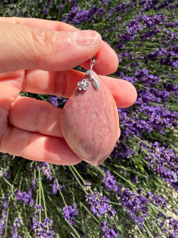 Pendentif en rhodonite