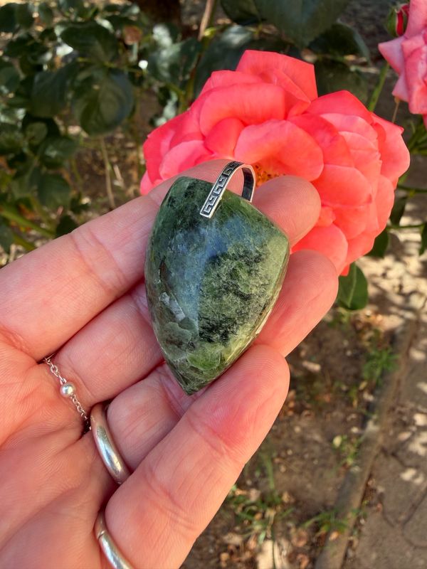 Pendentif en Diopside