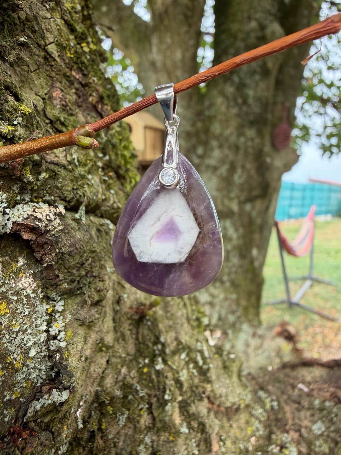 Pendentif en améthyste trapiche Pendentif en améthyste trapiche