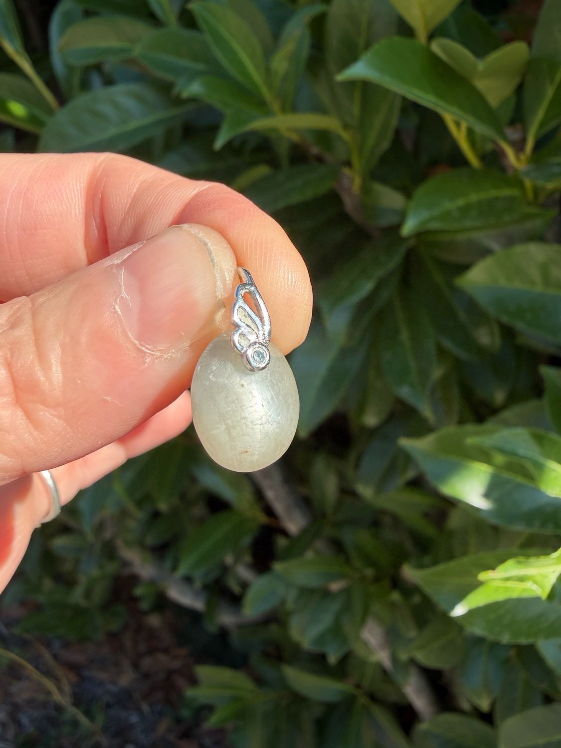 Saphir étoilé blanc