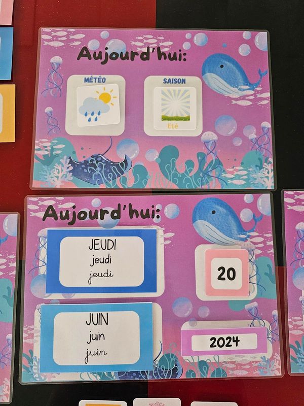 Calendrier quotidien rose (version fille)