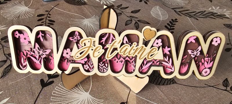 Je t'aime maman en rose