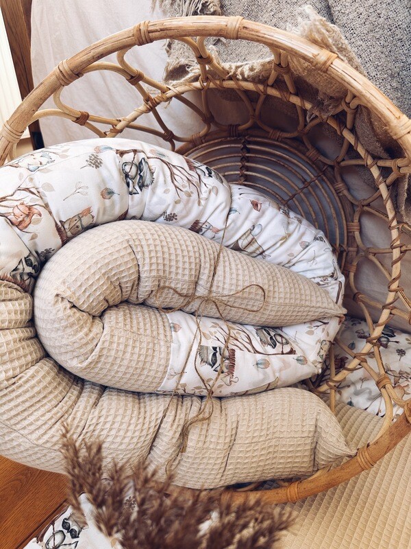 Bettschlange Waldtiere Boho Beige