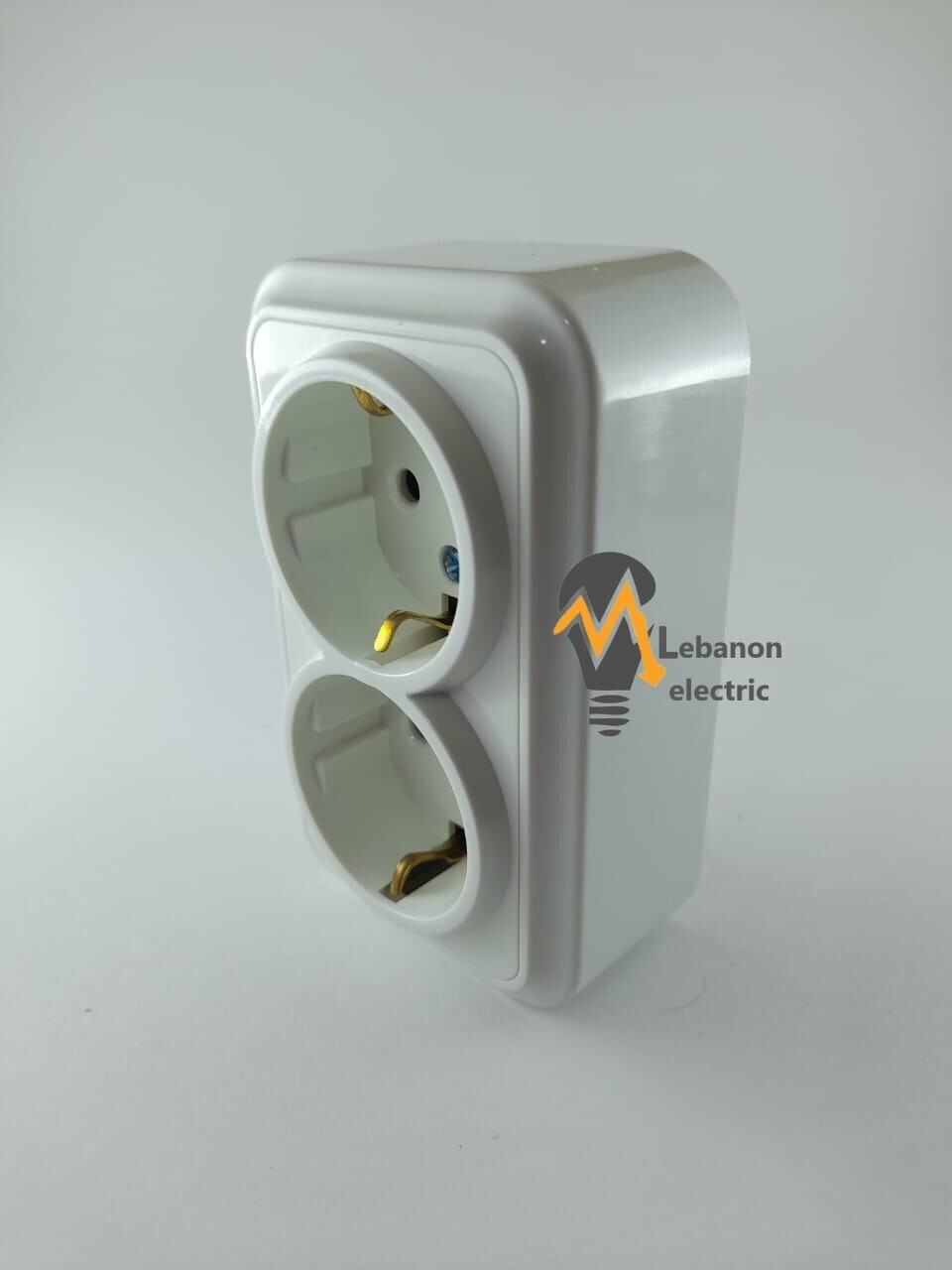 European double socket with grounding surface type 2 gang Schuko wall socket/بريز ظاهر مجوز شوكو