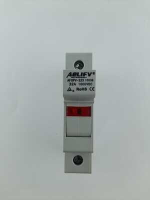 Fuse Holder for PV String Fuses/بورت فيوز