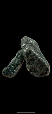 ? Jade Boulder Stone – WIO (1 kg) ? Jade Boulder Stone – WIO (1 kg)