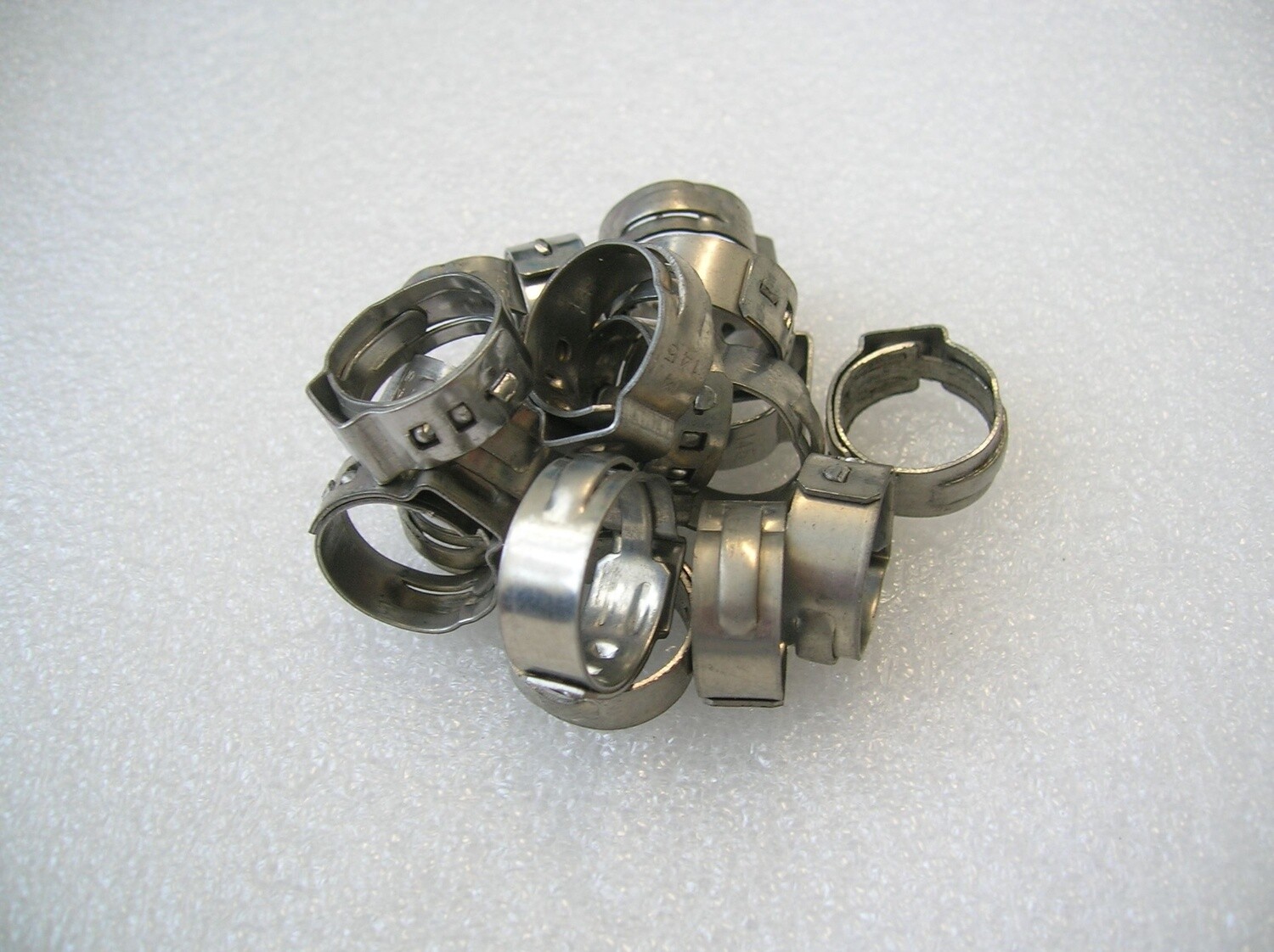 Stainless Stepless Clamp - Suits 7-10mm OD Line (10.5)