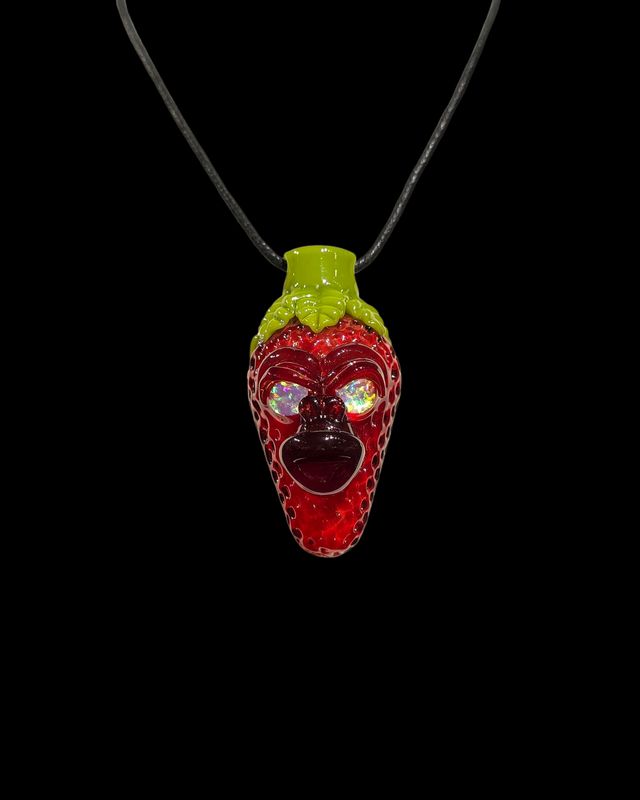 Strawberry Closed Mouth
