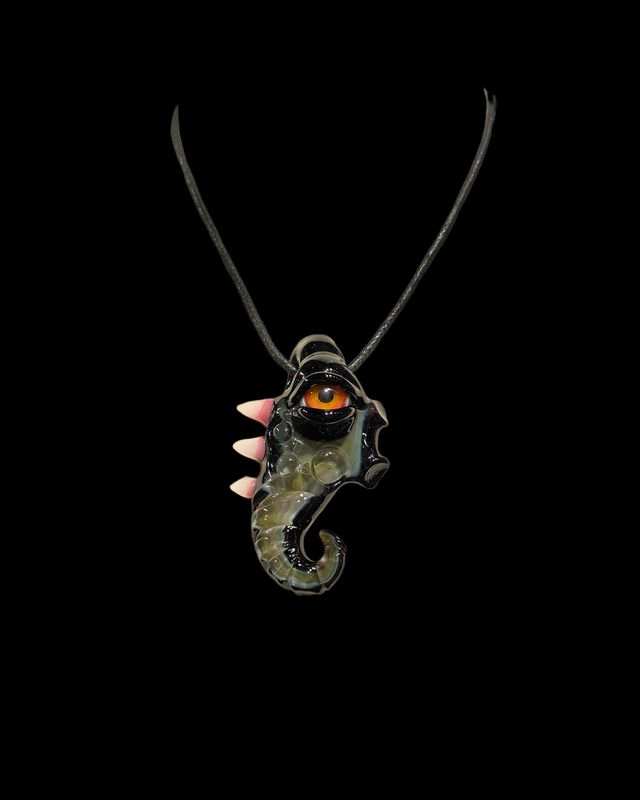 Fumegazi x Salt Pendant #1
