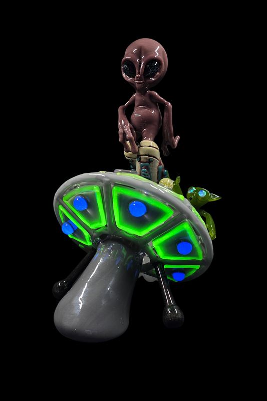 Roswell Collab