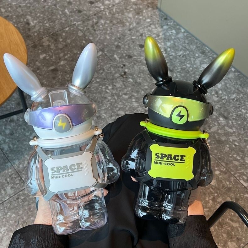Lightning rabbit space cup students large capacity water cup children straw cup girls high value tritan sports cup