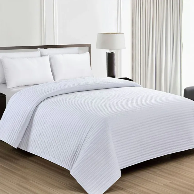 Luxury Quilt checkered box quilted stitching, lightweight, high heat retention, and machine washable
