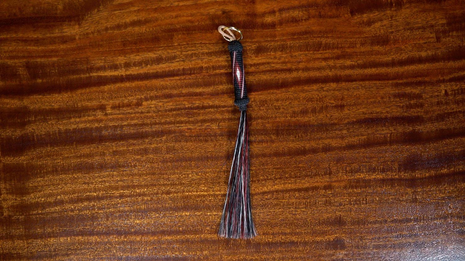 Hand-Hitched Horsehair Key Fobs 101