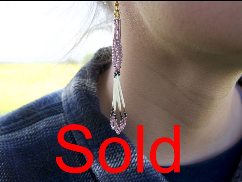 Handcrafted Beaded Earrings_604