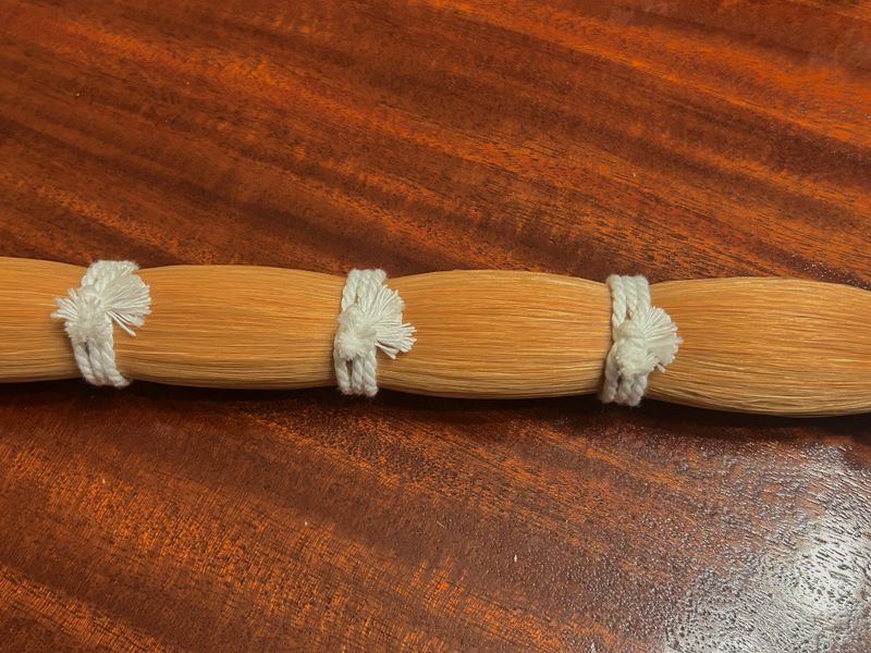 A16 Flaxen Palomino Horse Tail Hair – 30” A16 Flaxen Palomino Horse Tail Hair – 30”