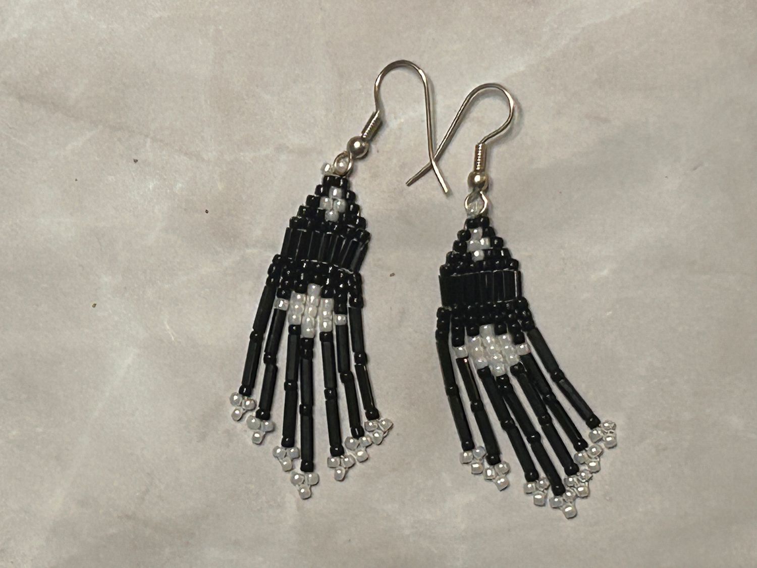 Handcrafted Beaded Earrings_684