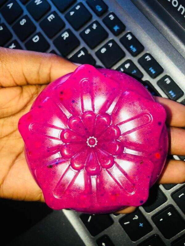 mqathongo,ntombikayigezi ngamanzi,luphondo and attraction soap