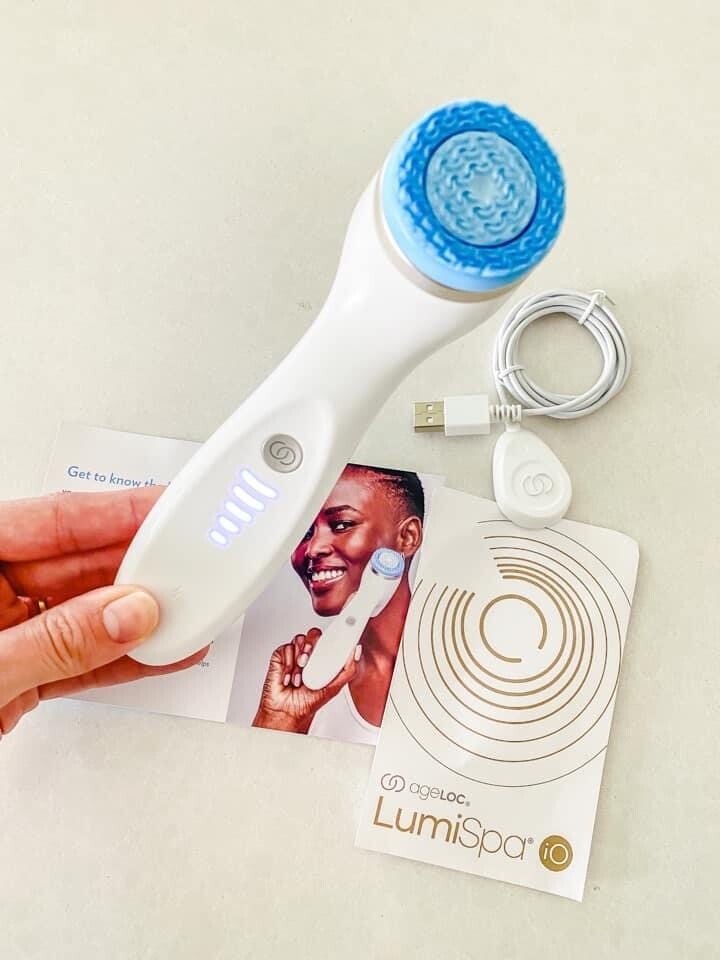 Achieve Healthy Skin with the #1 Skin Care Device ~ LumiSpa