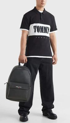 UOMO