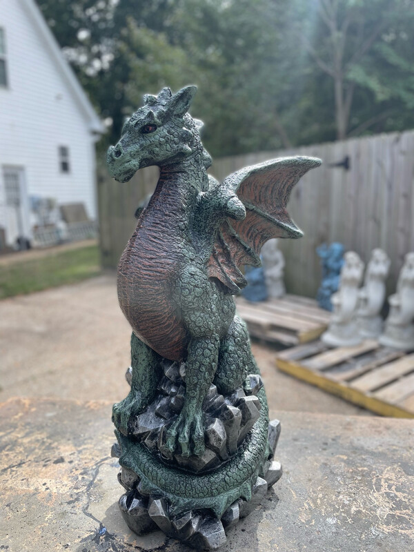 Store Stout's Statuary