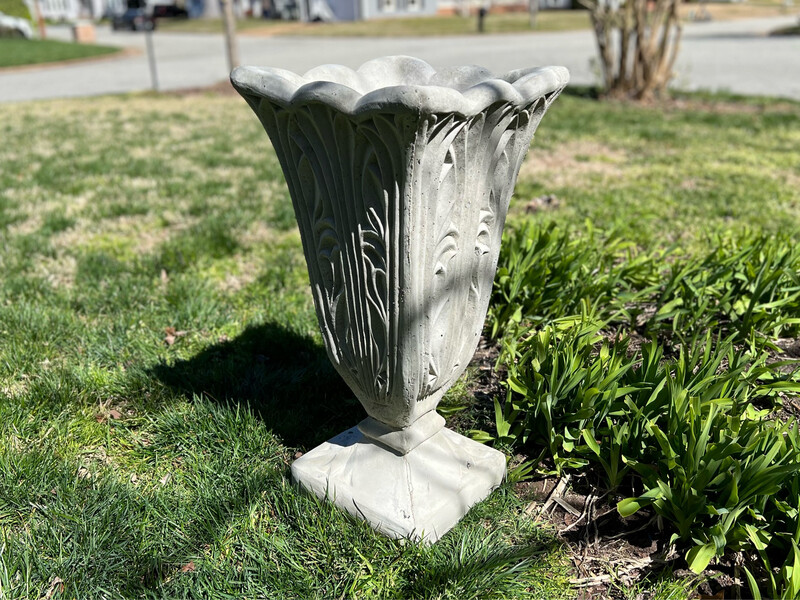 Planters - Store - Stout's Statuary