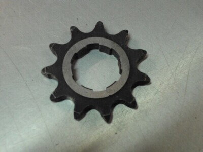 PIÑON DE SALIDA BULTACO MK10,MK11,MK12 Y MK 15 PASO 520