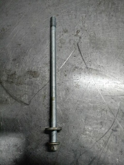 TORNILLOS DE CULATA POLARIS TRAIBOSS 330 DESGUACE