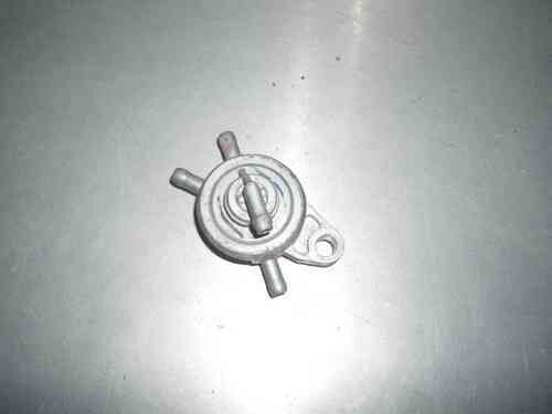 LLAVE GASOLINA GOES 320 MAX,360 MAX DESGUACE