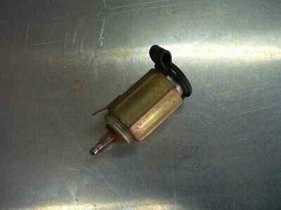 TOMA DE 12V GOES DESGUACE TOMA DE 12V GOES DESGUACE