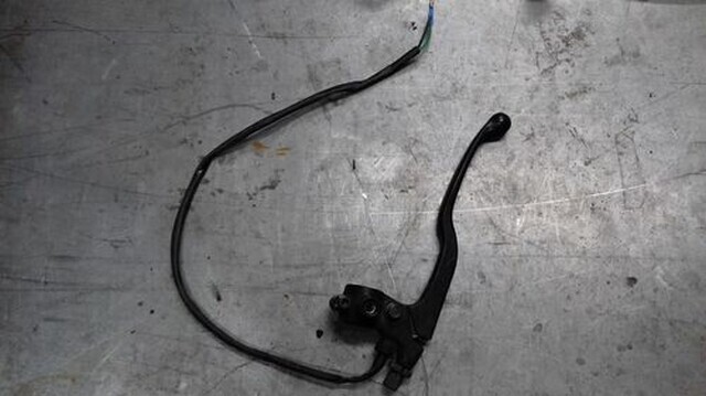MANDO DE FRENO DE CABLE CF550 USADO