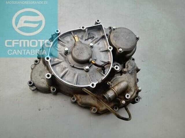 TAPA BOMBA AGUA,STATOR CFMOTO 550 DESGUACE