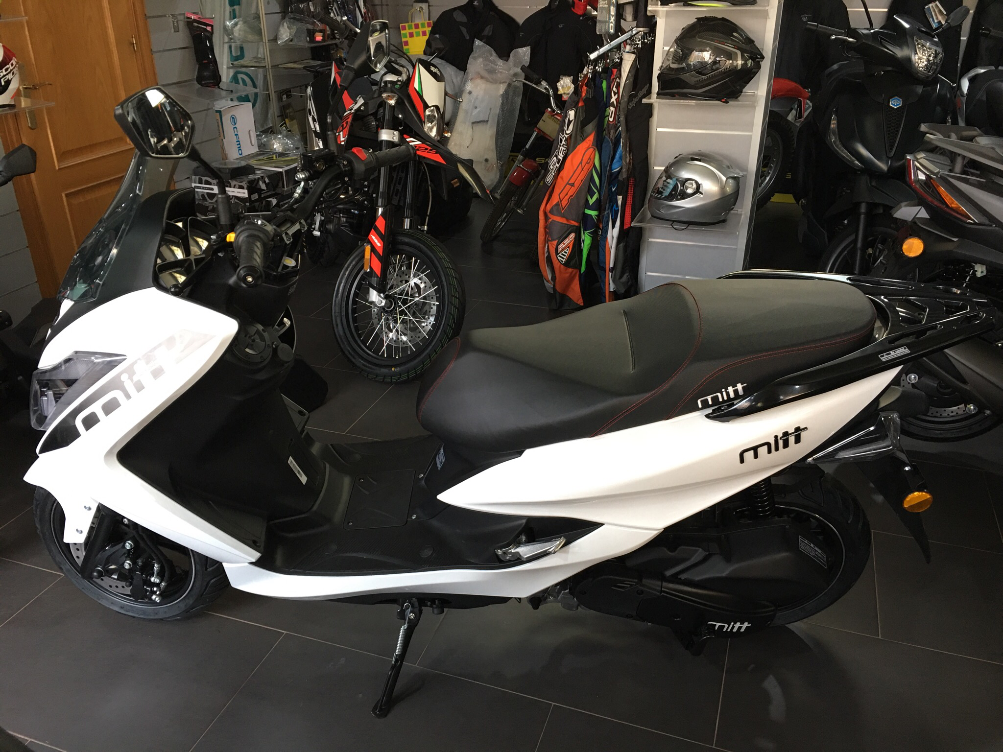 MITT 125 LEGRAND BLANCA