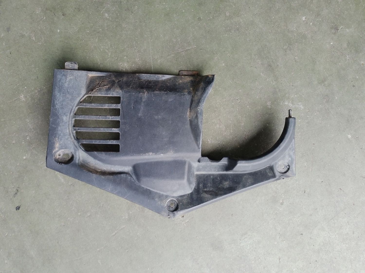 TAPA  ACEITE SUZUKI KINGQUAD 700 DESGUACE