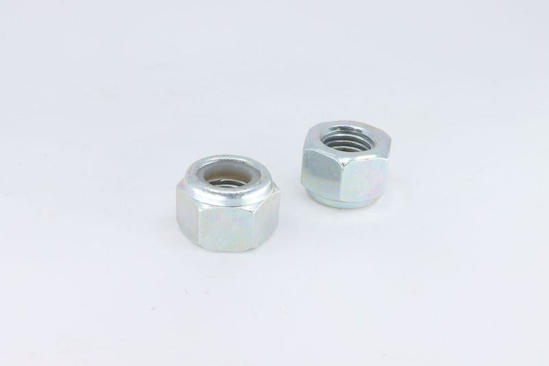 Tuerca M10X1.25