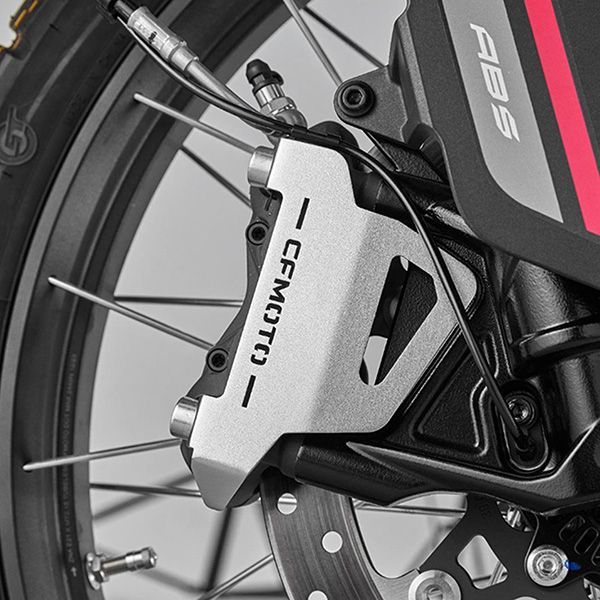 PROTECTOR PINZA DE FRENO DELANTERA CFMOTO 450 MT