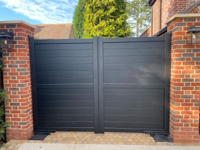 Aluminium Leven double gate 4